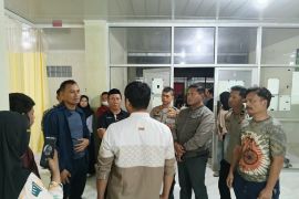 Polisi periksa sampel MBG di Kendari