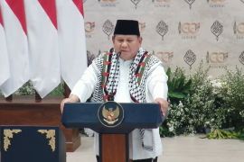 Presiden Prabowo ingatkan bangsa Indonesia harus kuat agar tidak dijajah