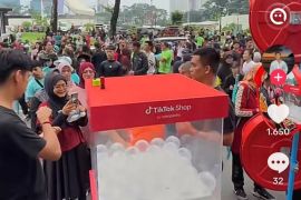 Rame di TikTok, CFD Medan ada bagi-bagi payung gratis