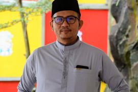 "Di Balik Copotnya Jabatan: Membedah Pemecatan Purbaya dari Lensa Humanisme"