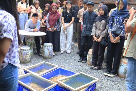 PSSC Untidar mengimplementasikan hasil riset kelola sampah di masyarakat