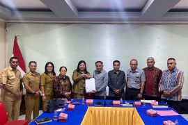Kanwil Kemenkum NTT meningkatkan kualitas produk hukum Kabupaten Sikka