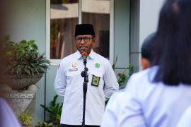 Kemenag Papua imbau penggunaan gawai dibarengi pendidikan karakter