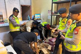 Polres Bantul sita 406 botol miras ilegal dalam razia sepekan