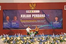 Bambang Patijaya dorong mahasiswa tingkatkan kapasitas dan wawasan global