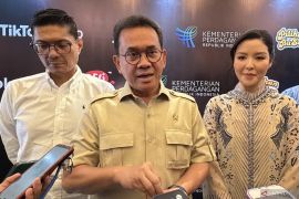 E-commerce regulations must prioritize local products, minister says