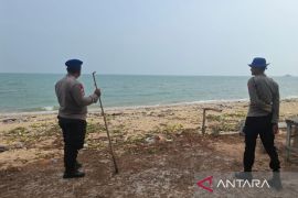 Polres Bangka Barat minta warga waspada serangan buaya di Pantai Baru