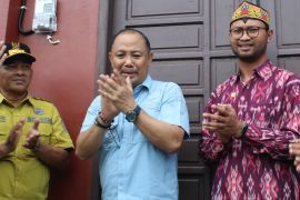 PLN mulai operasikan jaringan listrik 24 jam di Mengkatip Barsel