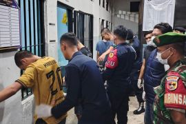30 WBP Rutan Padang jalani tes urine mendadak