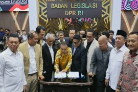 Pembahasan Tingkat I RUU Pengaturan Reforma Agraria disepakati untuk dilanjutkan ke sidang paripurna