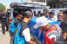 Jenazah ABK KM Virgo asal Lamongan dimakamkan