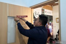 ANTARA dedikasikan ruang rapat kenang karya pewarta Bagus Khoirunas