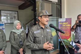 Gus Ipul siapkan jalur hukum terkait narasi aliran dana Muktamar NU