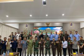 Komite gabungan gandeng Kejaksaan awasi proyek fisik di TNWK