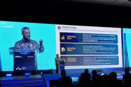 Minister Nazara outlines six priority sectors to boost the economy