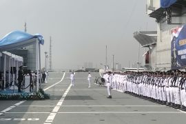 Bendera Merah Putih akhirnya berkibar di kapal induk KRI Sriwijaya-100