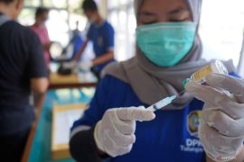 DPKH Tulungagung lakukan vaksinasi rabies gratis