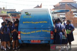 KEK Kura Kura buka perpustakaan keliling dongkrak minat baca