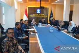 Optimalisasi capaian kinerja B09, Kanwil Kemenkum Riau ikuti Rapat Anev Kinerja Kementerian Hukum