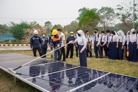 Guru dan siswa SMPN 4 Tanjung belajar soal energi ke PT MSW