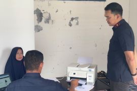 Program SIBANGMAMAT, Imigrasi Sabang layani permohonan paspor warga Pulo Aceh