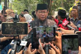 Megawati hadir langsung ke rumah duka sang adik Guruh usai tiba dari Manado
