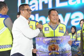 Ditlantas Polda Maluku raih dua penghargaan nasional