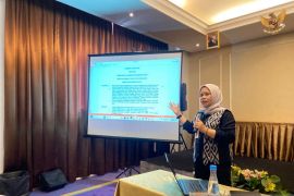 Kanwil Kemenkum Riau dan Universitas Riau tingkatkan kapasitas ASN melalui Pelatihan Pembentukan Peraturan