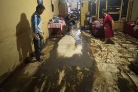 Hujan deras di Haranggaol Simalungun, empat rumah kebanjiran, satu rusak berat