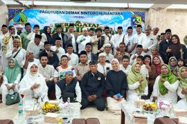 Maulid Nabi di Masjid Istiqlal, Fathan Subchi ajak warga Demak rawat silaturahmi