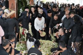 Fadli Zon kenang sosok Guruh Soekarnoputra sebagai pecinta literasi