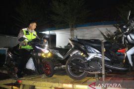 Resahkan warga, Puluhan motor knalpot bising di Cianjur diangkut polisi dalam Razia Subuh