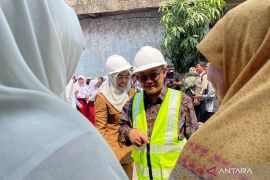 Mendikdasmen pastikan guru honorer bisa ikut seleksi CPNS