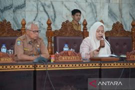 Pemkab Bima menyiapkan regulasi cadangan pangan hadapi bencana