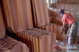 Purwakarta siapkan ratusan ribu genteng produk UMKM untuk program bedah rumah