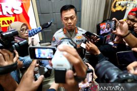 Tujuh polisi termasuk Kapolsek diperiksa terkait pembubaran tawuran maut di Makassar