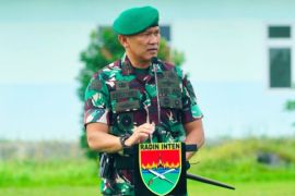 TNI AD salurkan air bersih bagi warga terdampak kemarau di Lampung-Bengkulu