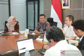Pemkab Tanjabbar berharap percepatan program "Lisdes" Kementerian ESDM