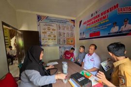 Aktifkan Posbankum Kelurahan Tuah Negeri, Kanwil Kemenkum Riau perkuat kapasitas paralegal melalui SIBAPAK