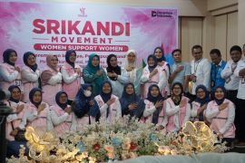 Srikandi PLN Dukung Kelompok Usaha Mentari Sarang Balam Perkuat Pemberdayaan Perempuan di Solok