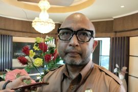 DLH Mataram menyiagakan puluhan petugas saat rider parade MotoGP