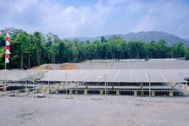 Bupati Morowali Utara sambut baik operasional PLTS di kawasan industri nikel