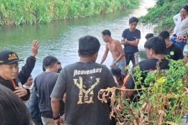 SAR gabungan evakuasi korban tenggelam