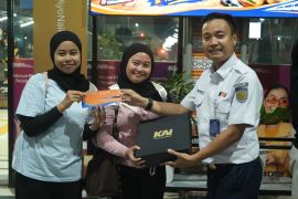 KAI Palembang pererat kedekatan dengan pelanggan di HUT ke-81