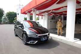 Pemkot Surabaya lanjut gunakan mobil listrik untuk kendaraan dinas
