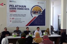 ANTARA beri pelatihan fotografi bagi pelaku UMKM di Kendari