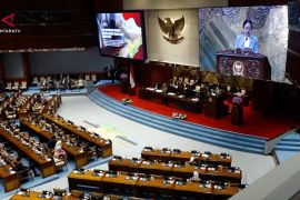 DPR RI sidangkan 418 perkara undang-undang selama 2025-2026