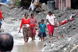 Jumlah korban tewas akibat longsor di Nepal naik jadi 1.374 orang