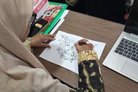 Pemkot Madiun perkuat daya saing perajin lewat pelatihan batik