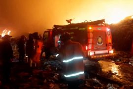 TPA Putri Cempo Solo terbakar, api berkobar di blok B dan D